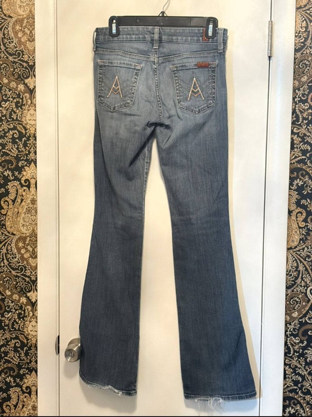 7 for all Mankind A Pocket with Sparkly Rhinestones Denim Bootcut Jeans Size 30 - Picture 3 of 9